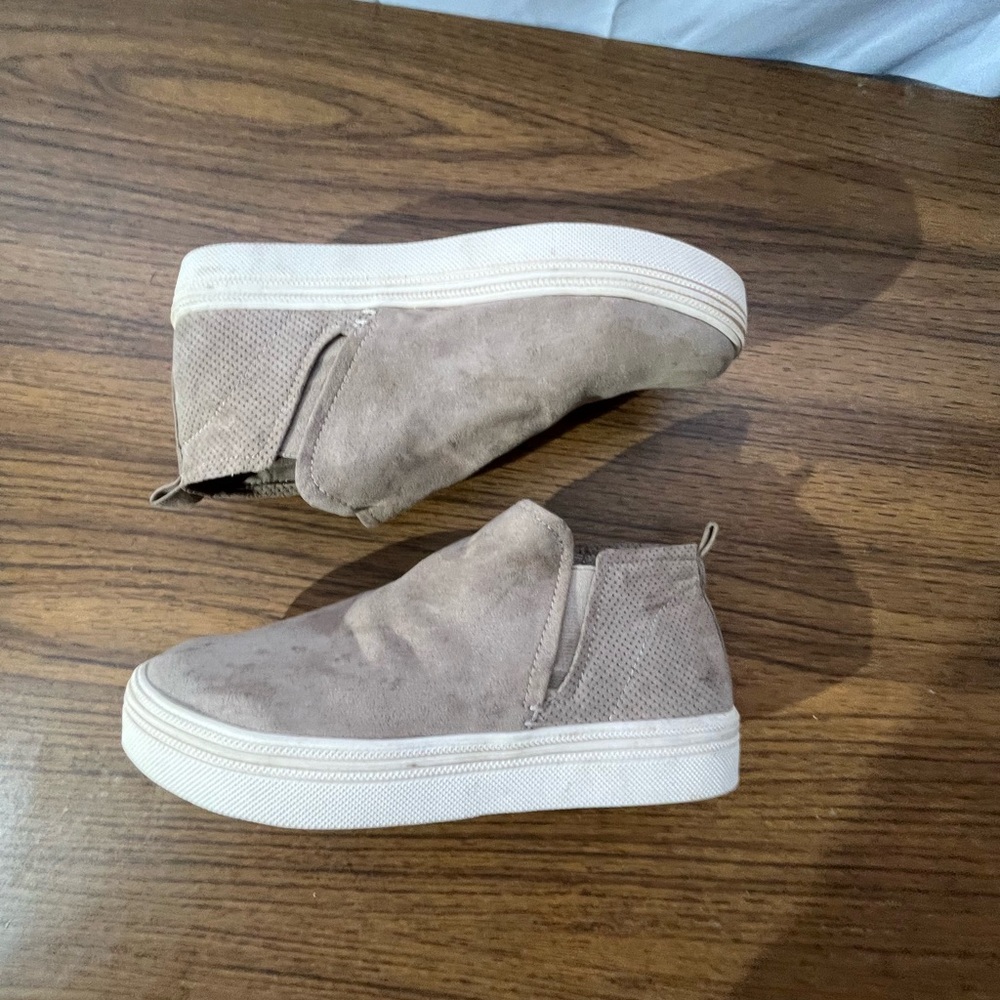Universal Thread Slip On Shoes Men Size 11 Kacki